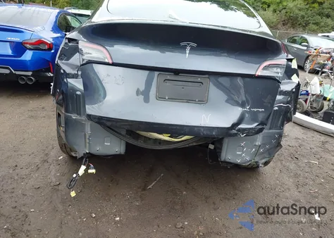 2024 Tesla Model Y Long Range Dual Motor All-Wheel Drive from USA, damaged, VIN 7SAYGDEE7RA228960